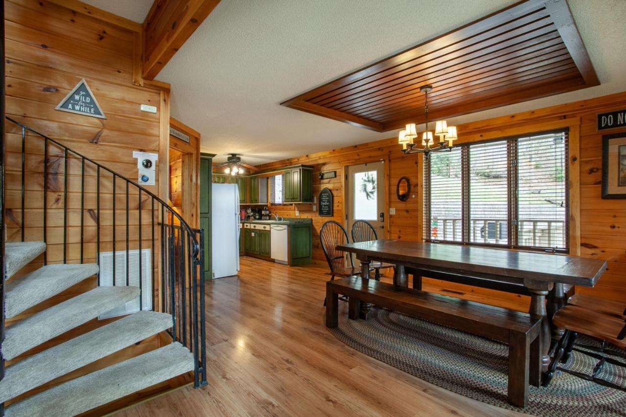 Bear Crossing Mtn View Game Room Gatlinburg Exterior foto