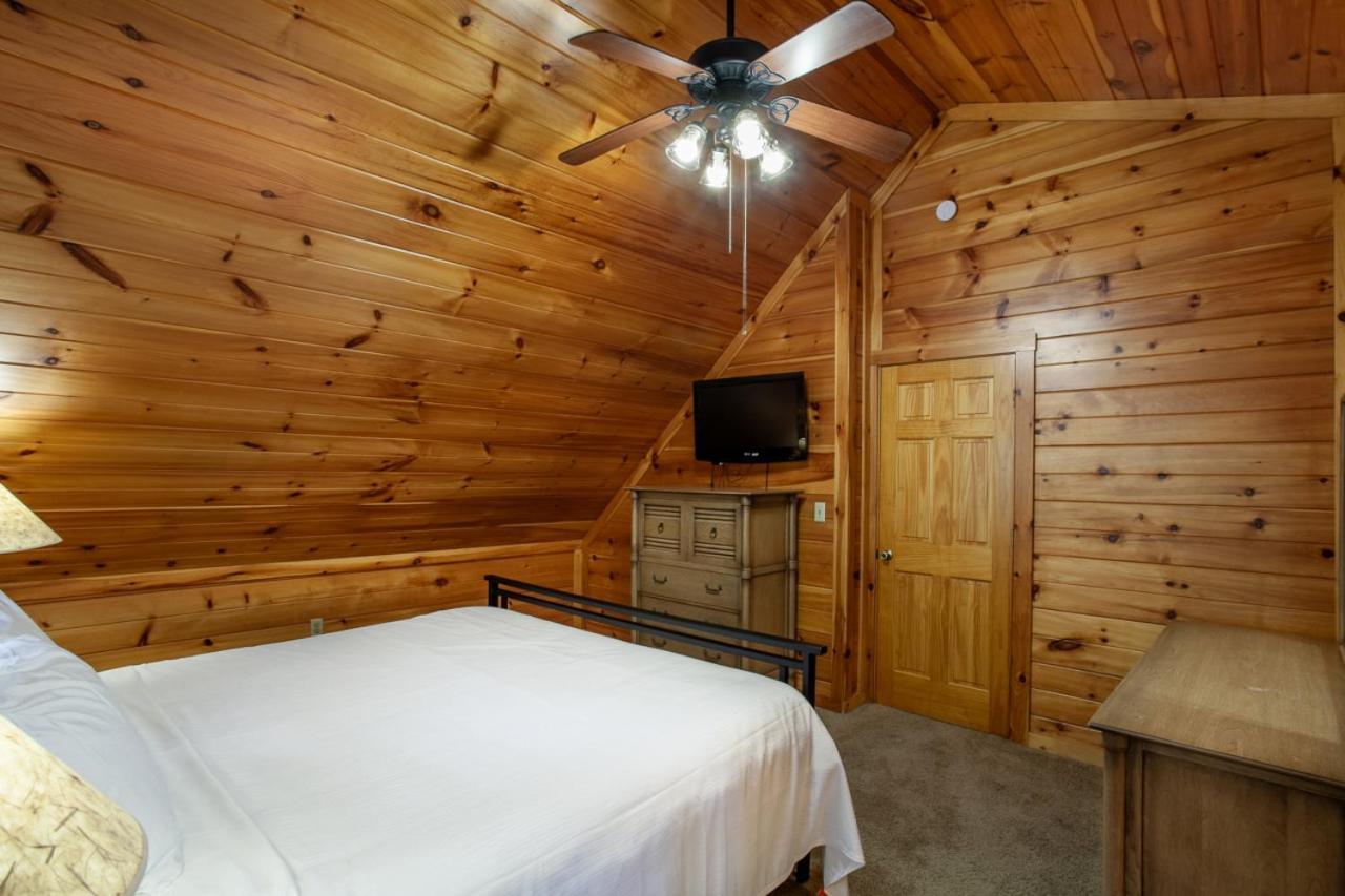 Bear Crossing Mtn View Game Room Gatlinburg Exterior foto